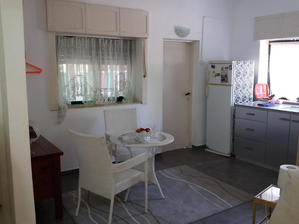 Zipi Orhan Acre Exterior photo